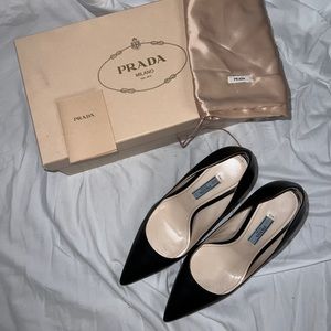 Prada black leather heels 36